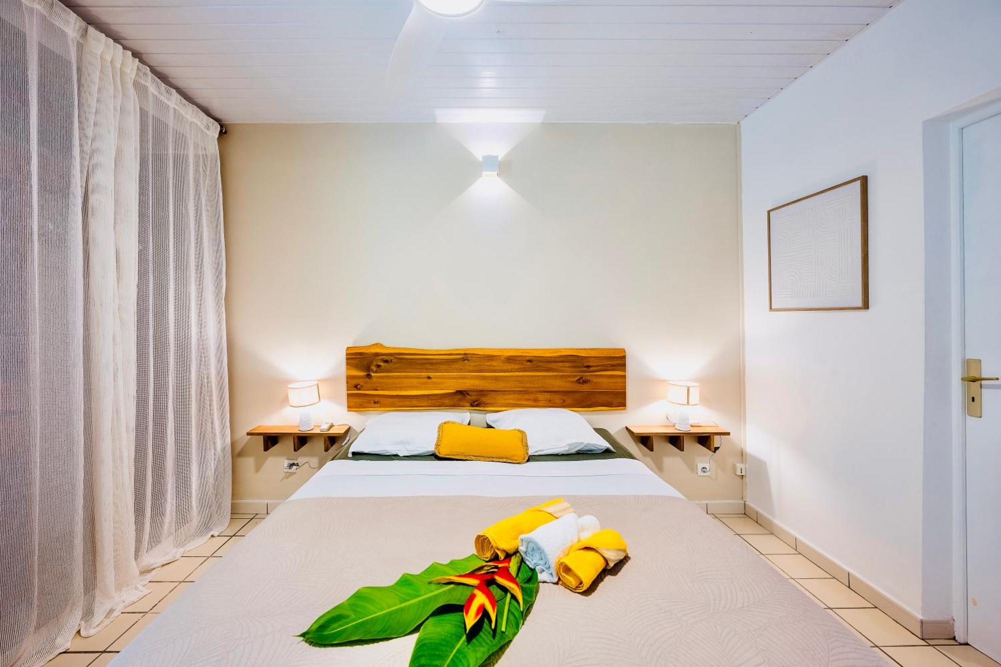 Maison Yole Bleue - Vue Sur Les Trois Ilets Extérieur photo